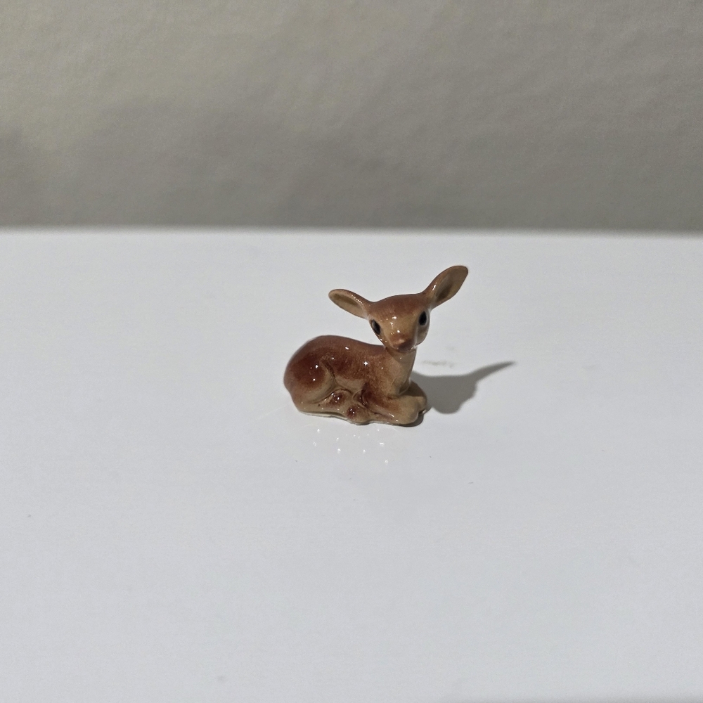 Hagen Renaker Spotted Baby Deer Fawn